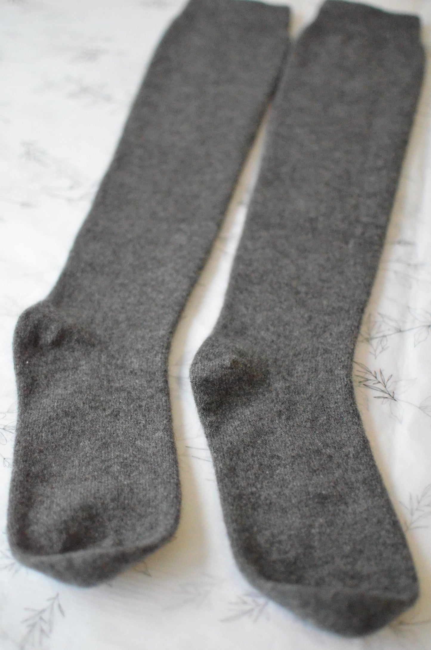 Knee High Socks 100% cashmere Extra warm and Soft Winter cozy
