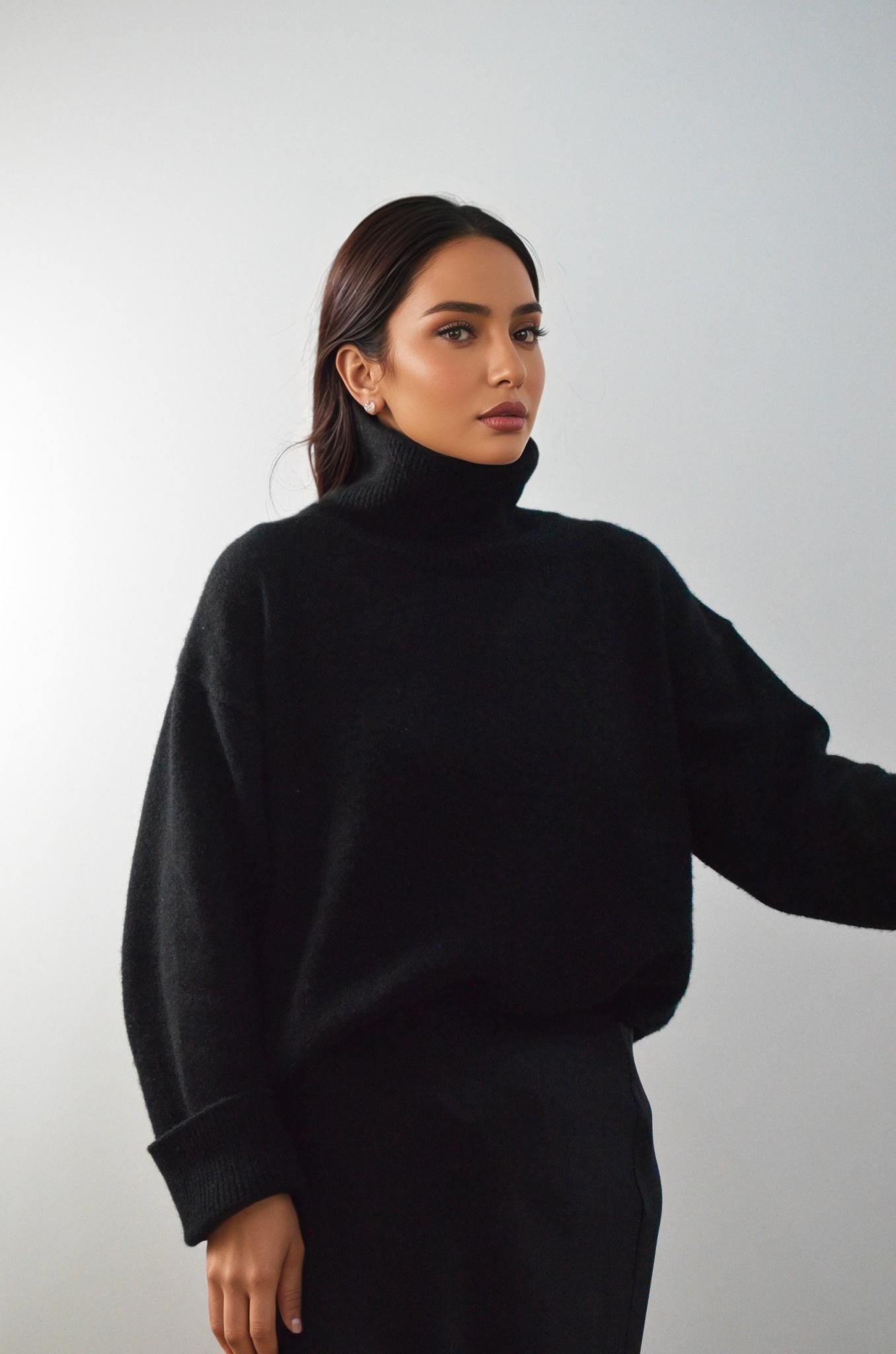 Ladies Cashmere turtle neck sweater extra soft and warm