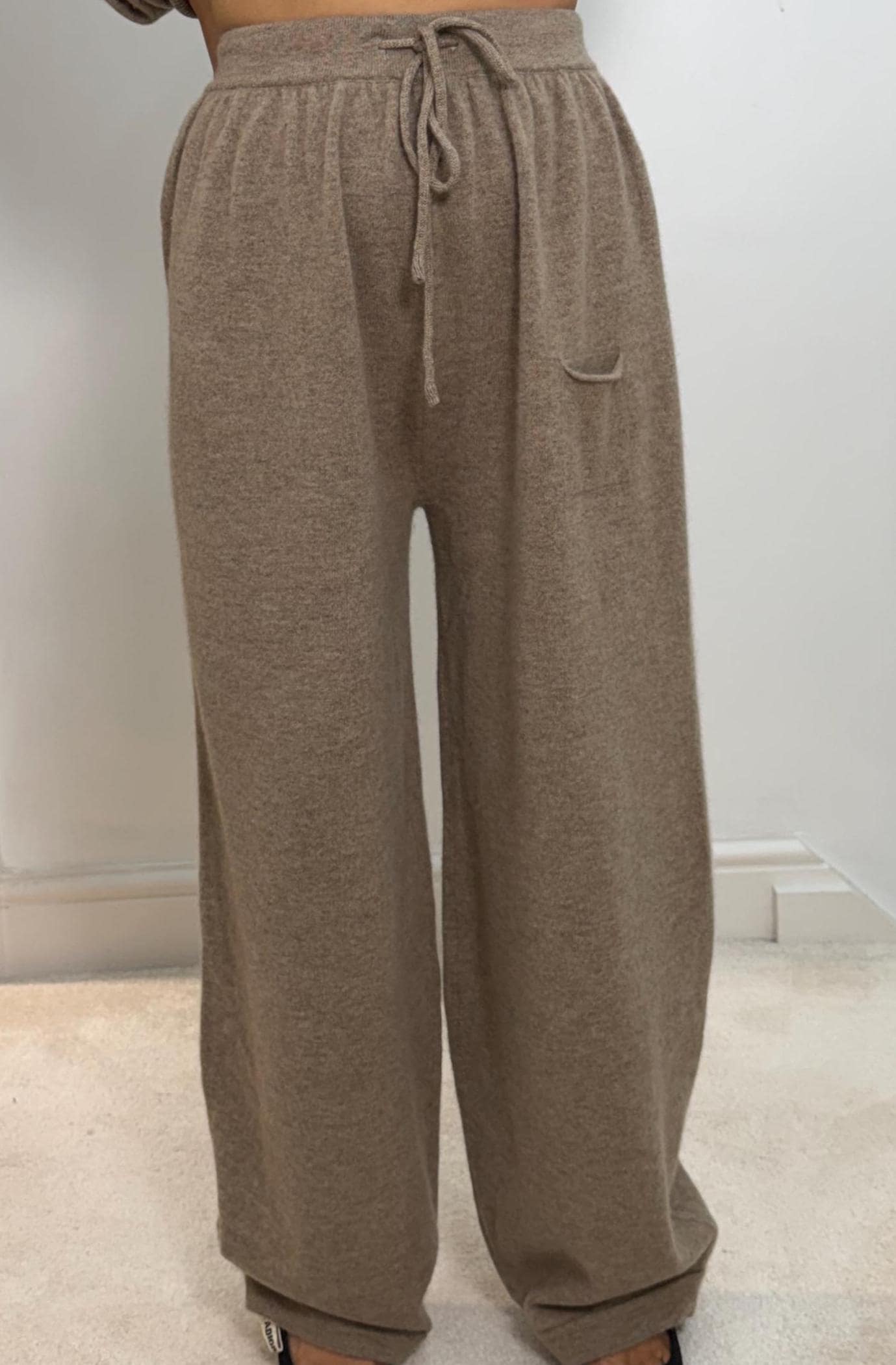 Cashmere Wool Blend Hoodie & Wide-Leg Trousers Set Women’s Relaxed Fit Loungewear