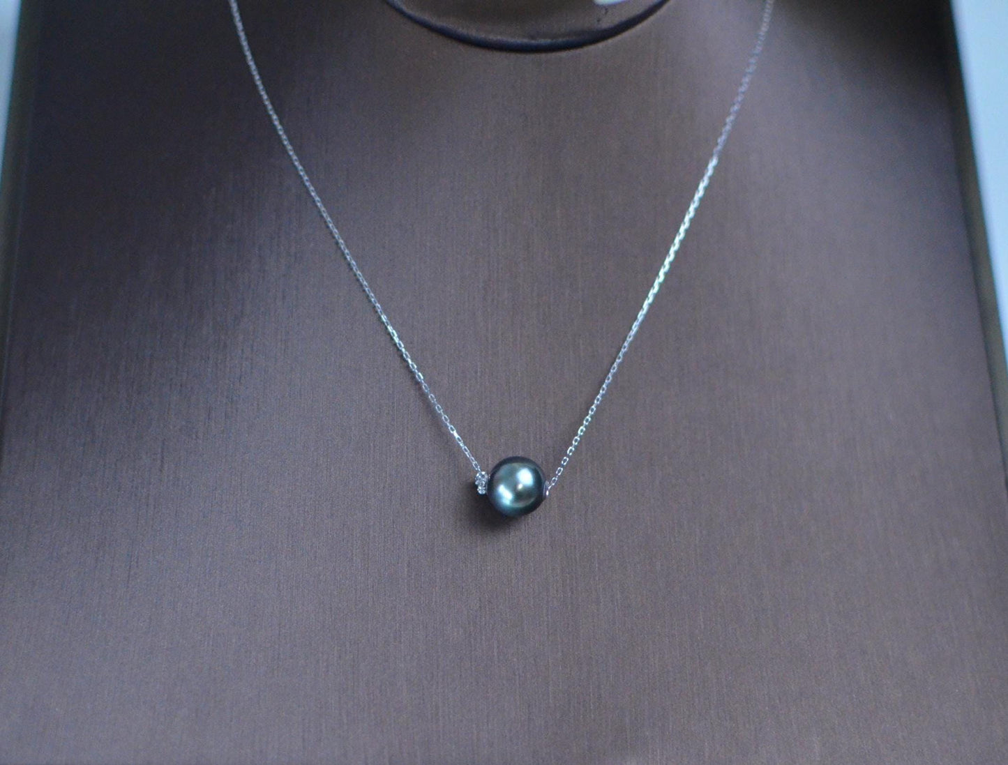 Tahitian Dark grey and green  Pearl Pendant with Diamond Accent