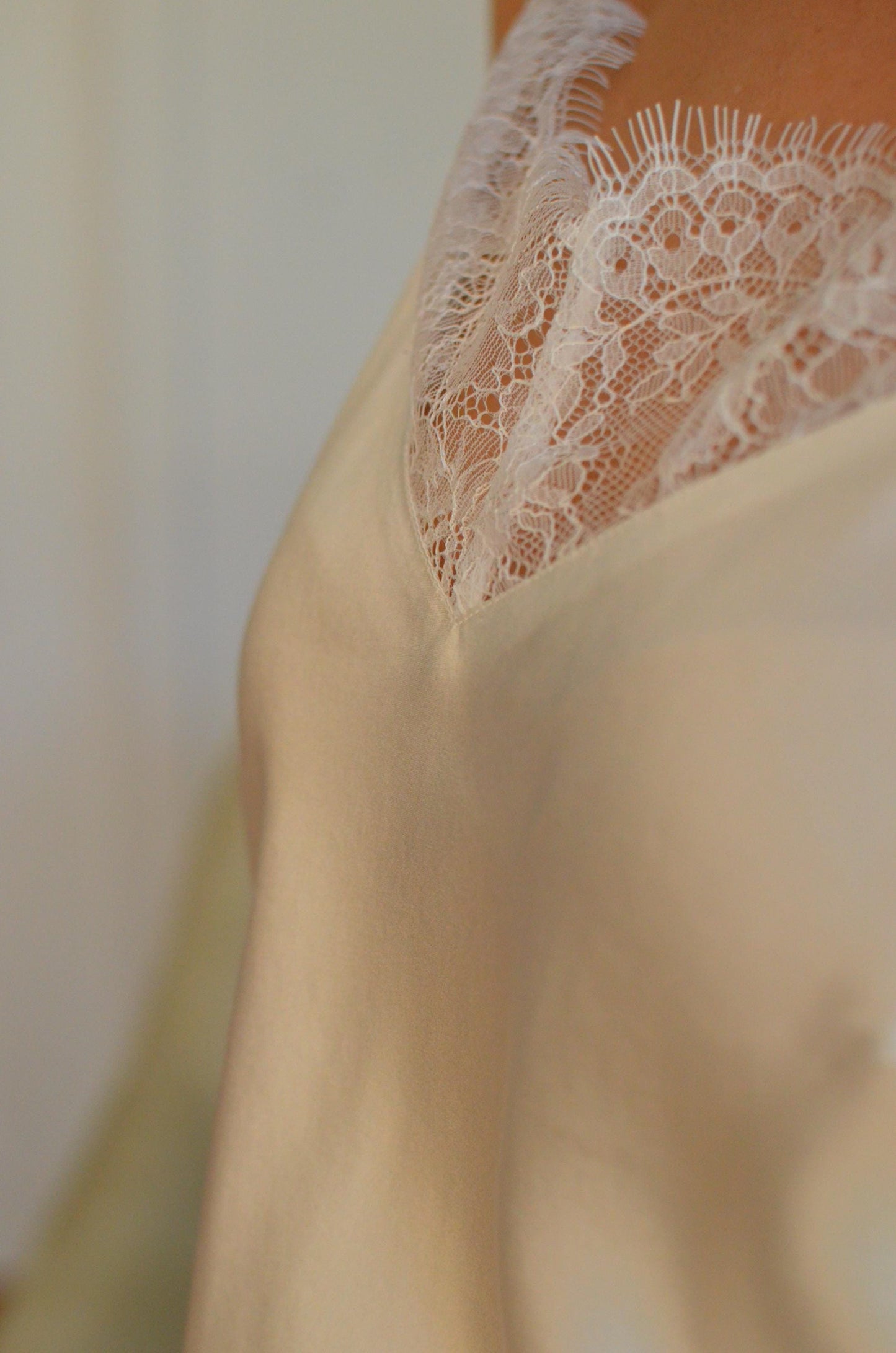 Mulberry Silk Pajama Set: Lace Cami Top & Shorts Loungewear light pink