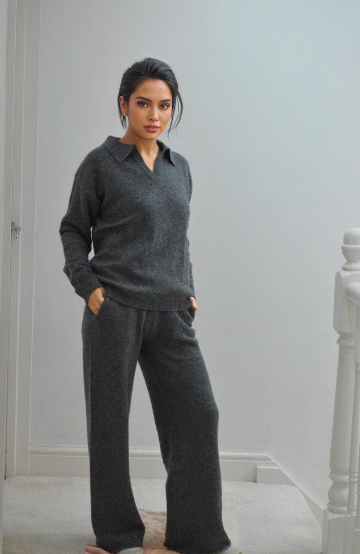 Cashmere and wool blend Sweater and Trousers Set: Women's Loungewear