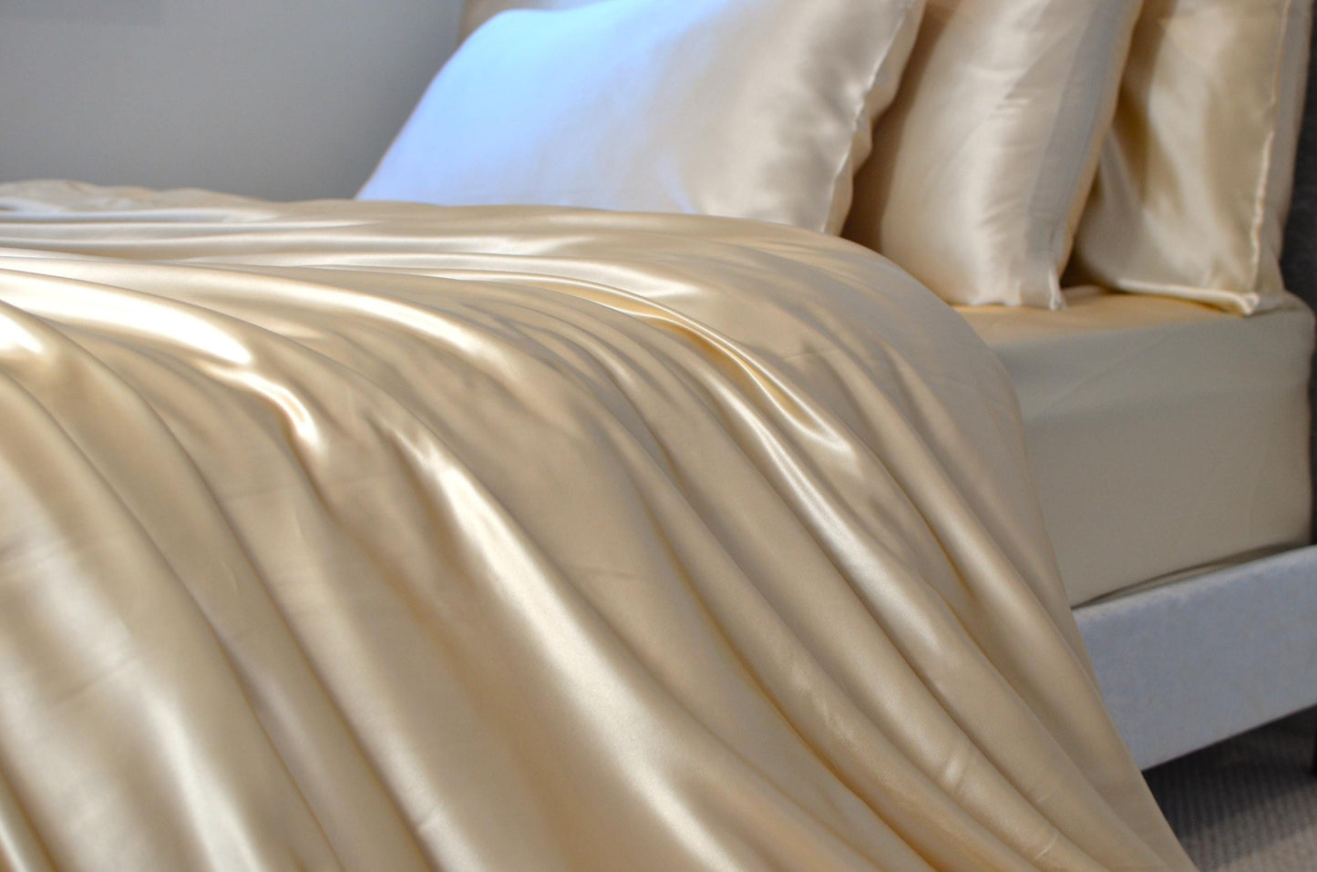 30 Momme Mulberry Silk Duvet Cover and 2pcs pillowcases Set: Luxury Bedding, Custom Sizes