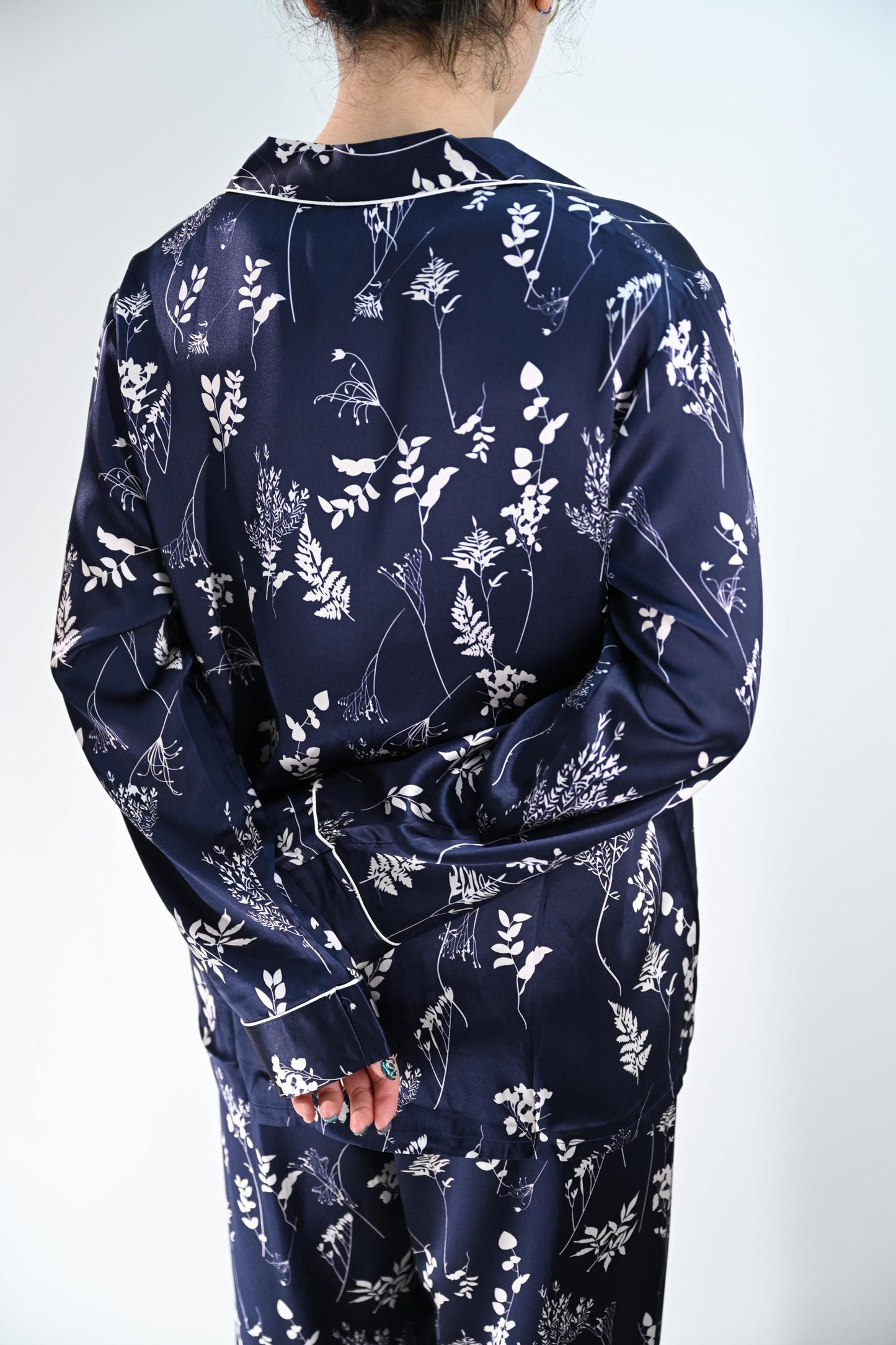Mulberry Silk Pajamas Set: Floral Print, 6A Grade Silk Nightwear