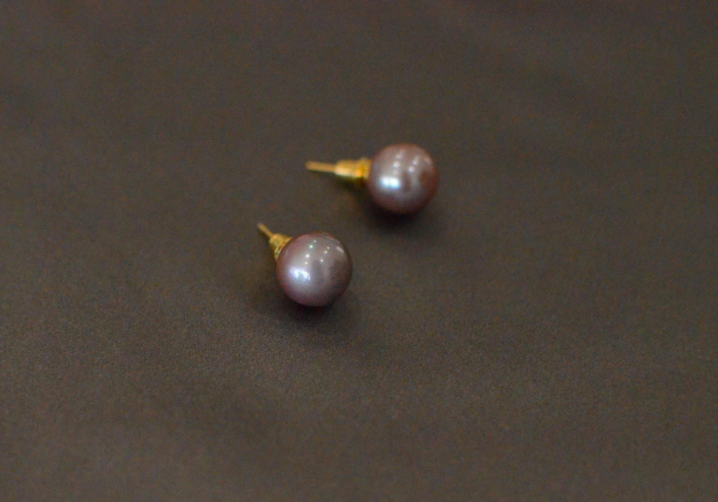 Round Freshwater purple pink  Pearl Stud Earrings