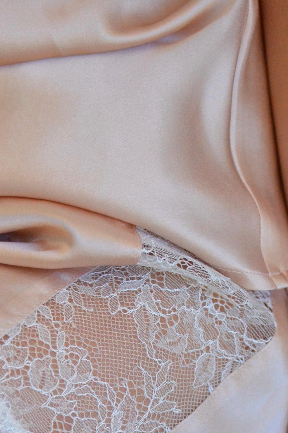 Mulberry Silk Pajama Set: Lace Cami Top & Shorts Loungewear light pink