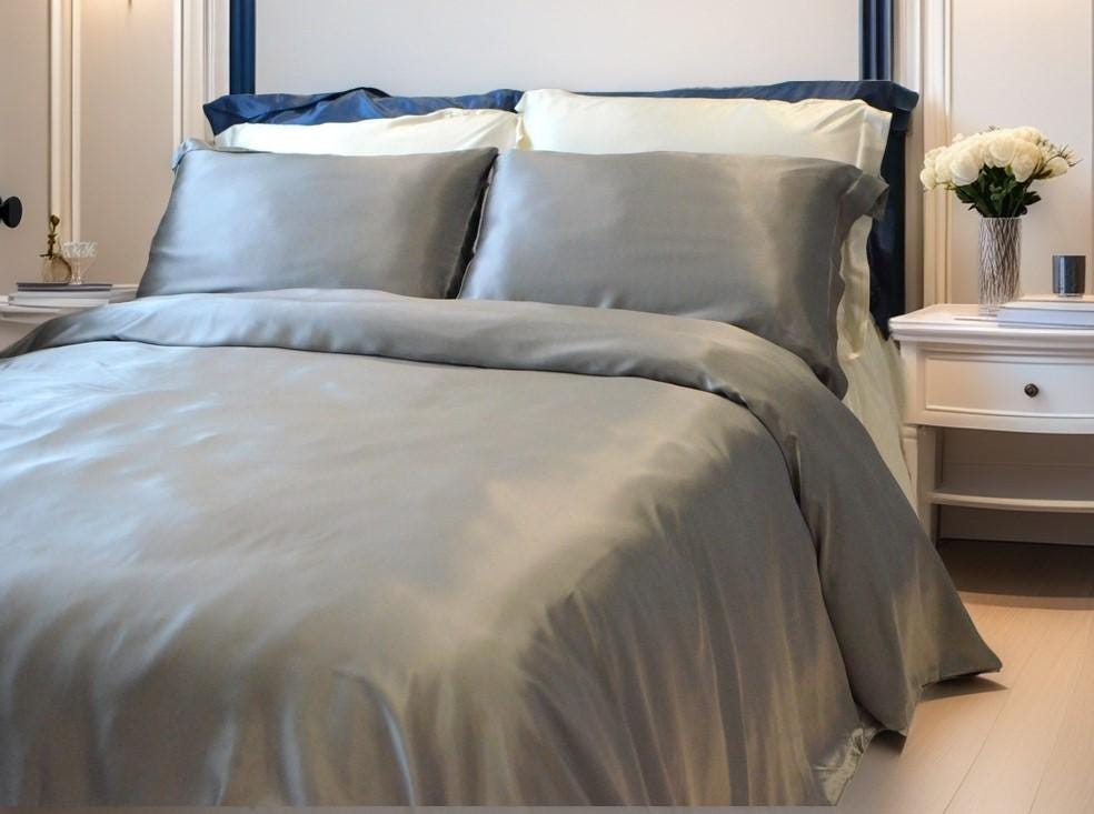 25 momme Grade 6A Mulberry Silk Customized Luxury Silk Duvet Cover