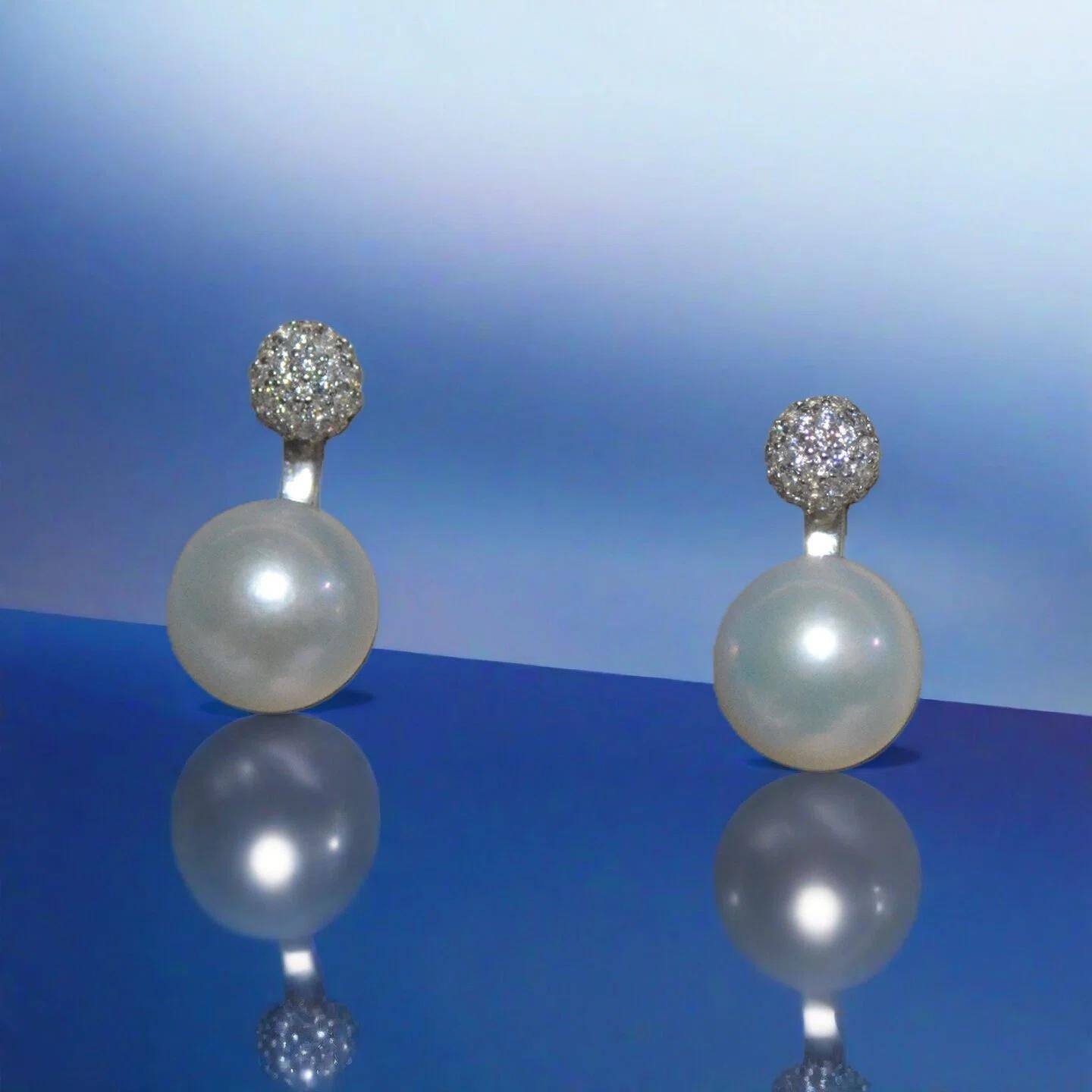 Freshwater Double Pearl Stud Earrings