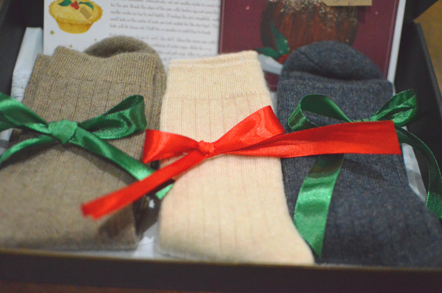Christmas gift box Cashmere Socks Set, Extra Soft Bedding Socks for Women and Men