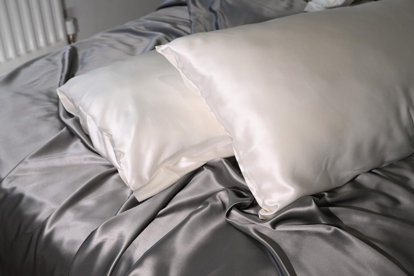 Two pieces Luxury Mulberry Silk Pillowcases Set 6A Grade 19momme