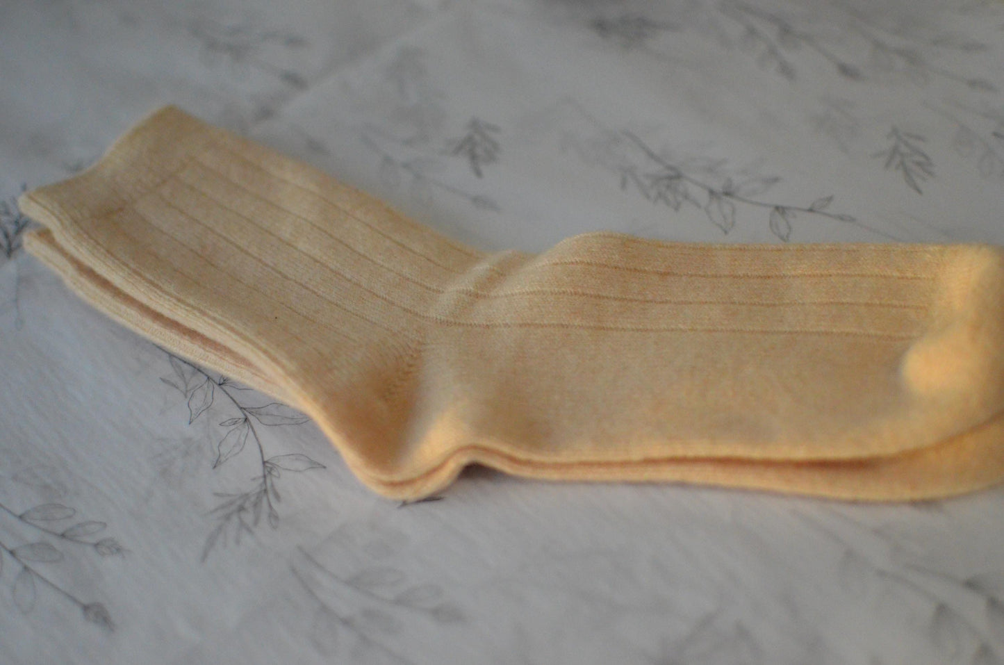 Christmas gift box Cashmere Socks Set, Extra Soft Bedding Socks for Women and Men