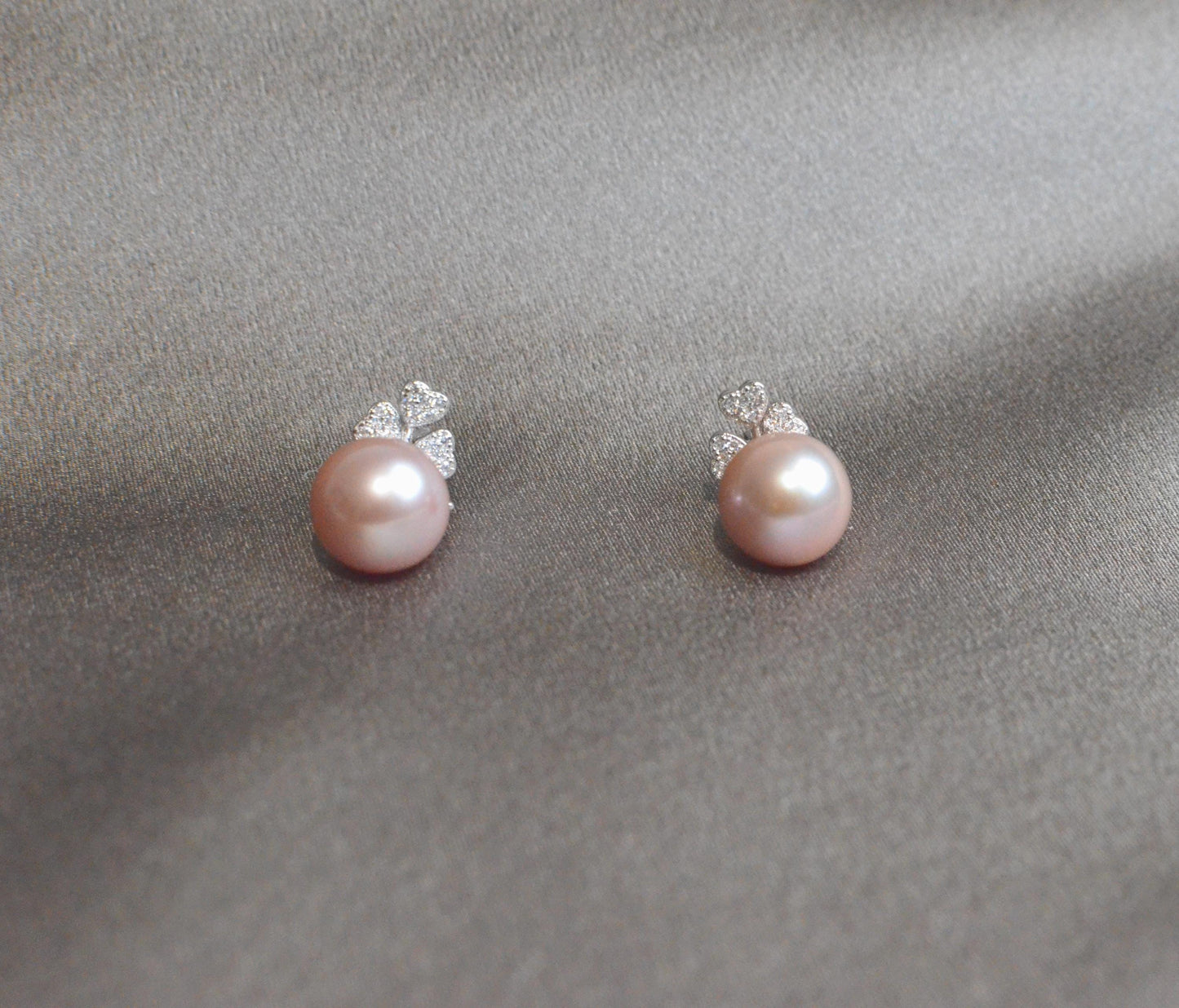 Champagne Pink Pearl earrings