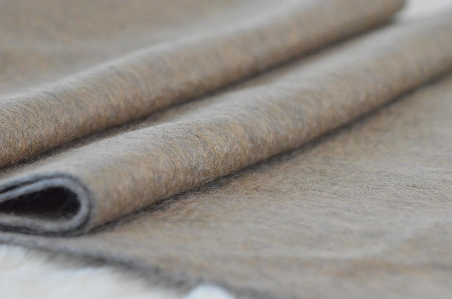 100% Cashmere Scarf with gift box  fringe edges