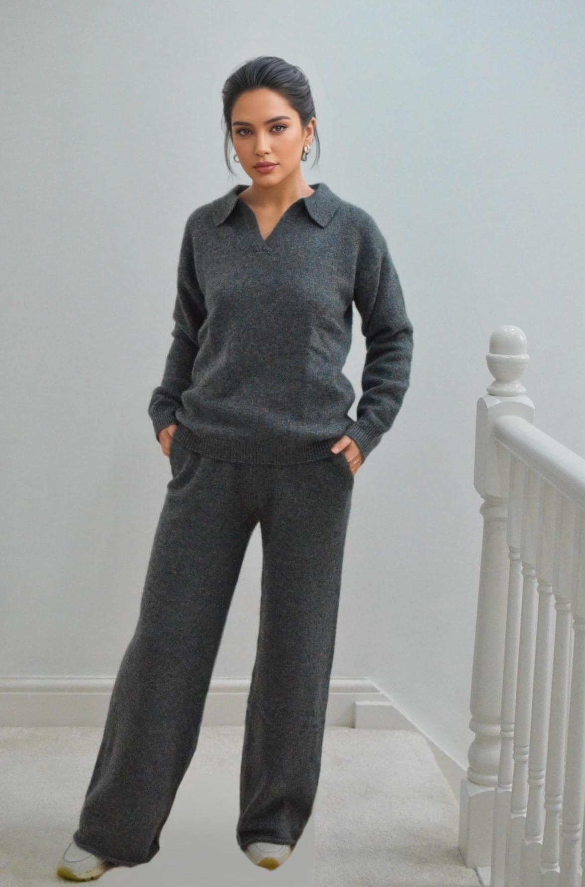 Cashmere and wool blend Sweater and Trousers Set: Women's Loungewear