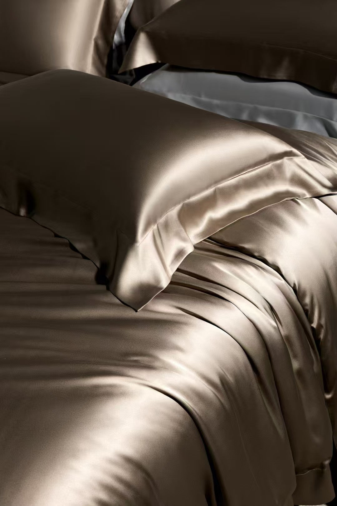 Grade 6A Mulberry Silk 30 momme Customized Luxury Silk Fitted sheet or flat Sheets