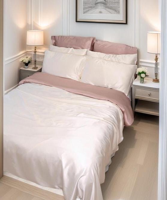30 Momme Mulberry Silk Duvet Cover and 2pcs pillowcases Set: Luxury Bedding, Custom Sizes