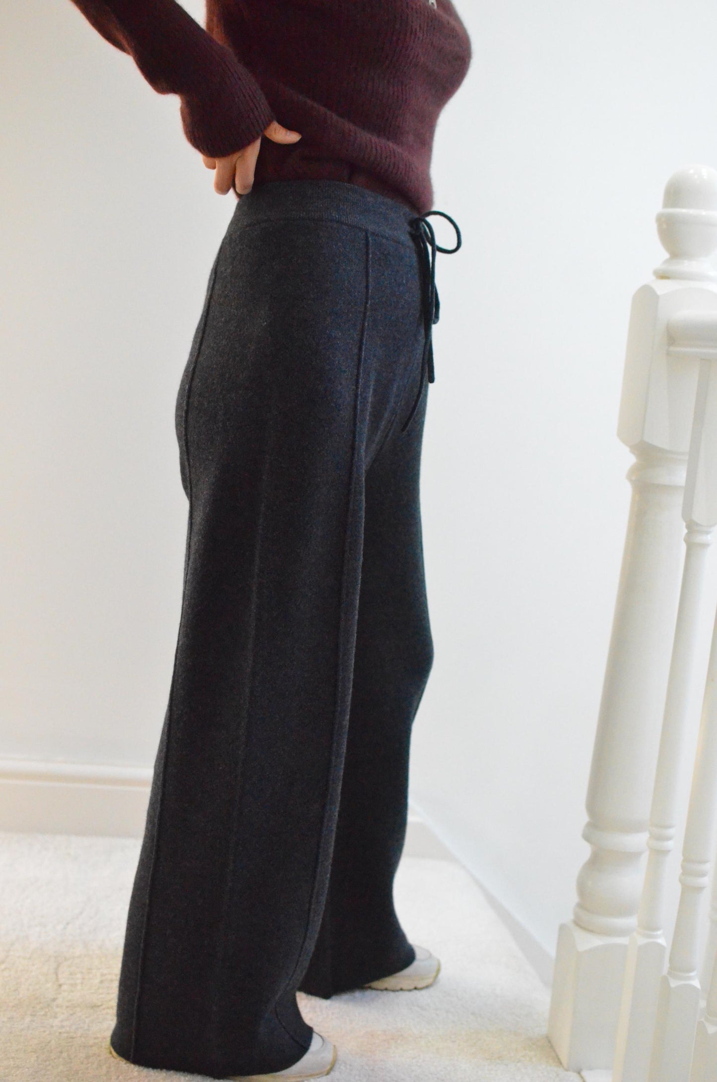 Women 100% Cashmere trousers extra soft and warm Waistband and adjustable strap