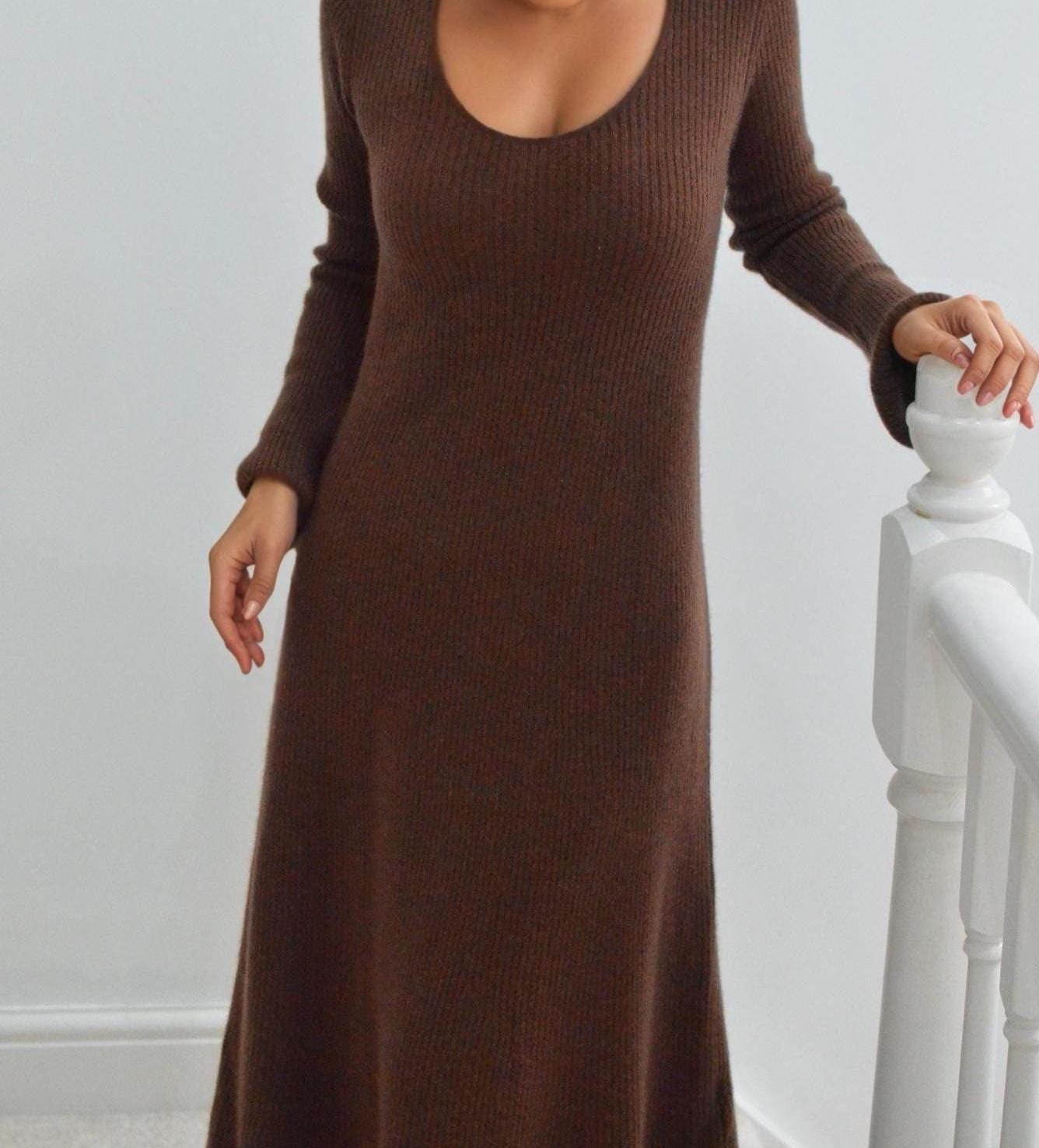 Cashmere & Wool Ribbed Knit  above ankle  Dress – Chestnut Brown