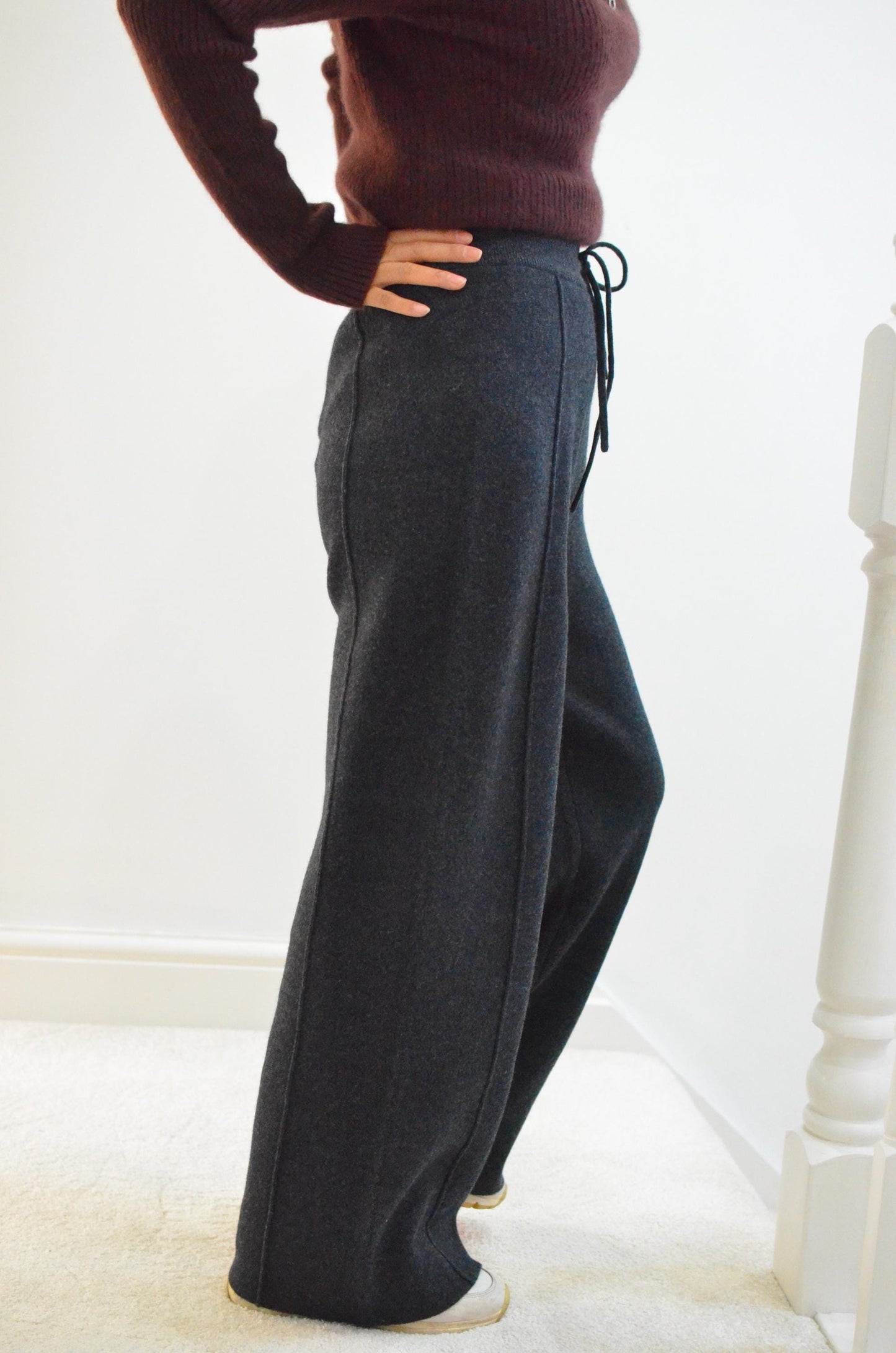 Women 100% Cashmere trousers extra soft and warm Waistband and adjustable strap