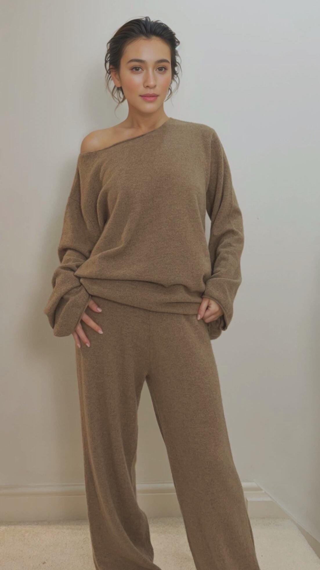 Softest 100% Cashmere  Sweater and Trousers Set: Women's Loungewear