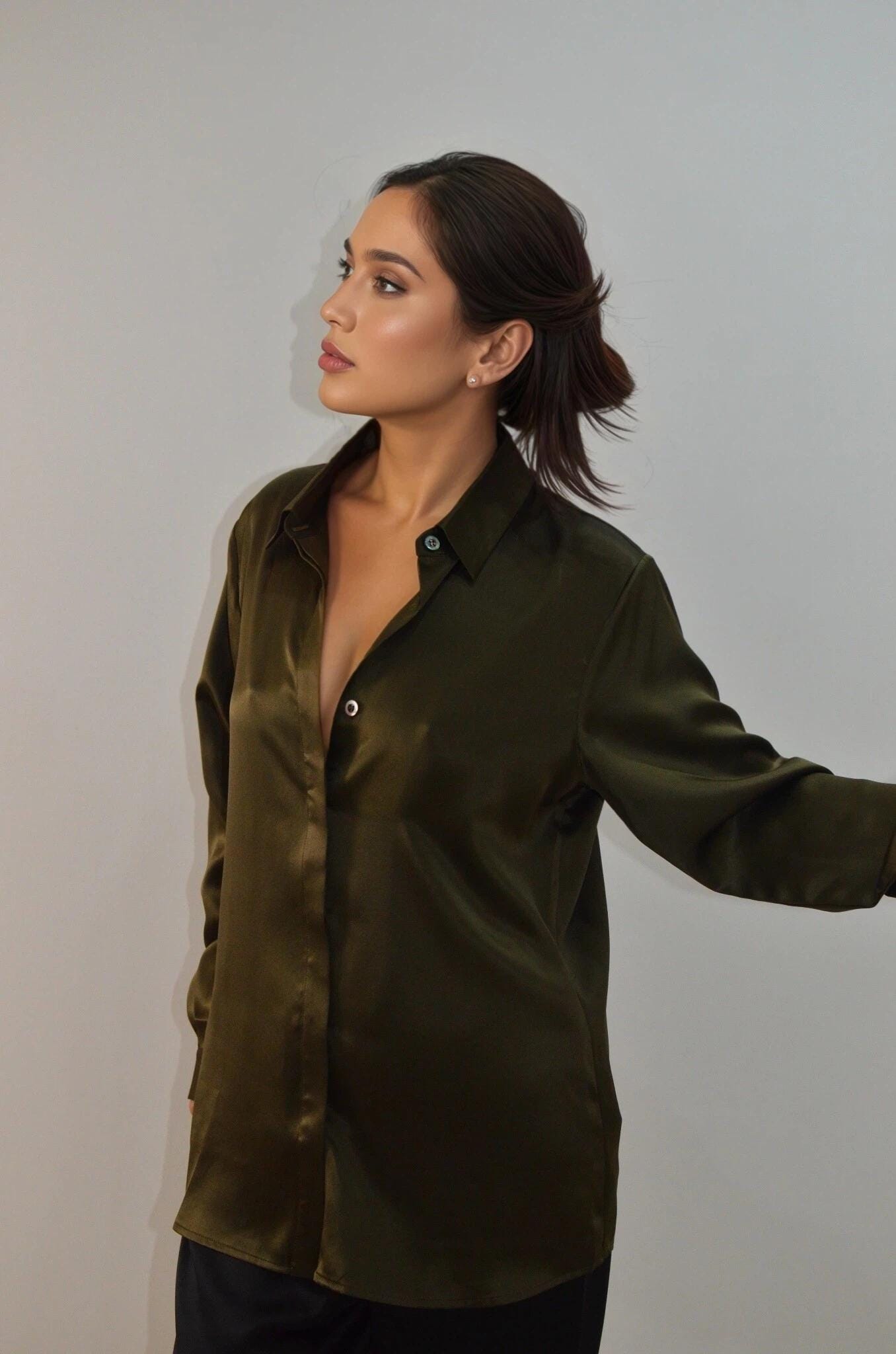 Oilve green Mulberry Silk Blouse: Long Sleeve Button-Up Shirt  22momme silk
