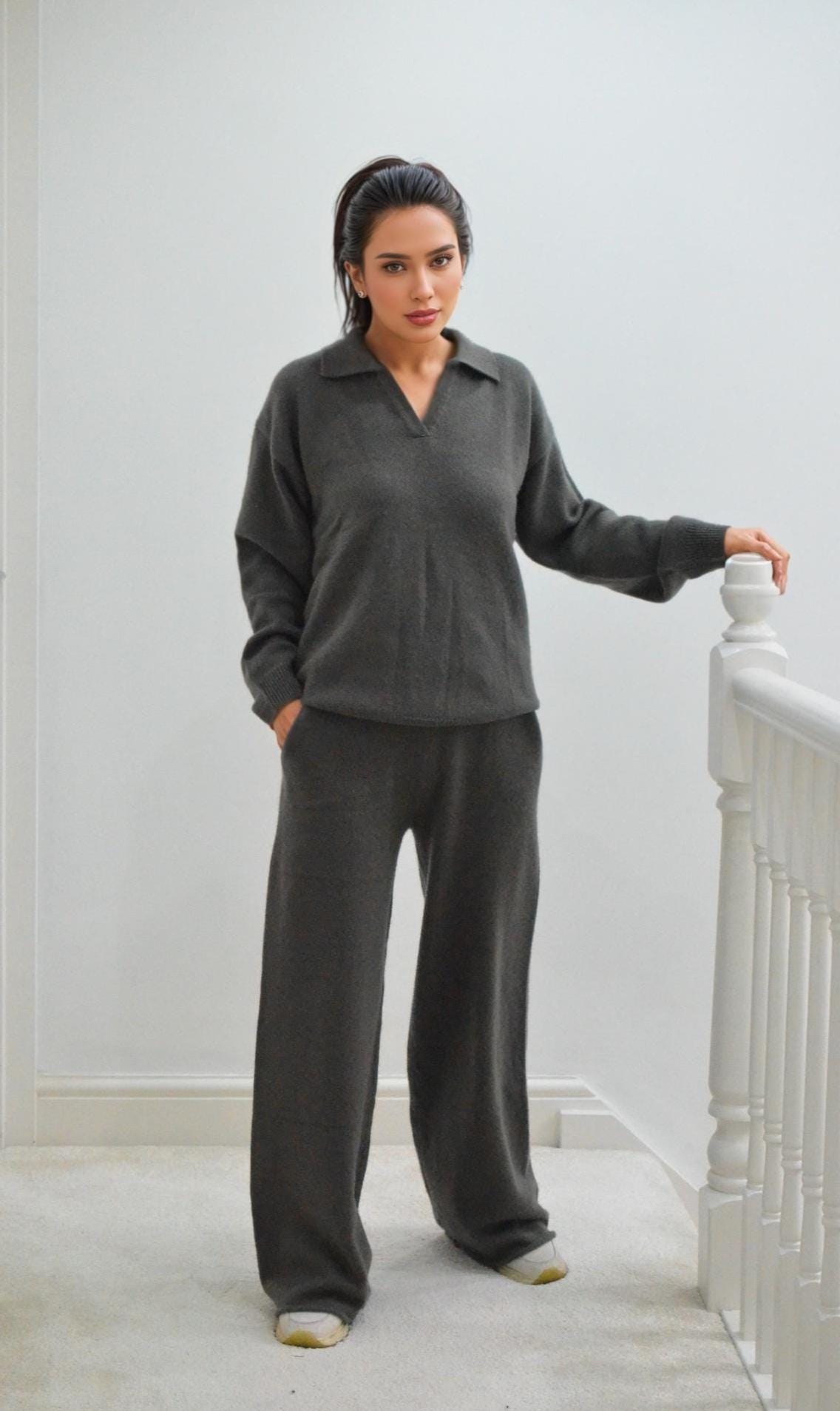 Cashmere and wool blend Sweater and Trousers Set: Women's Loungewear