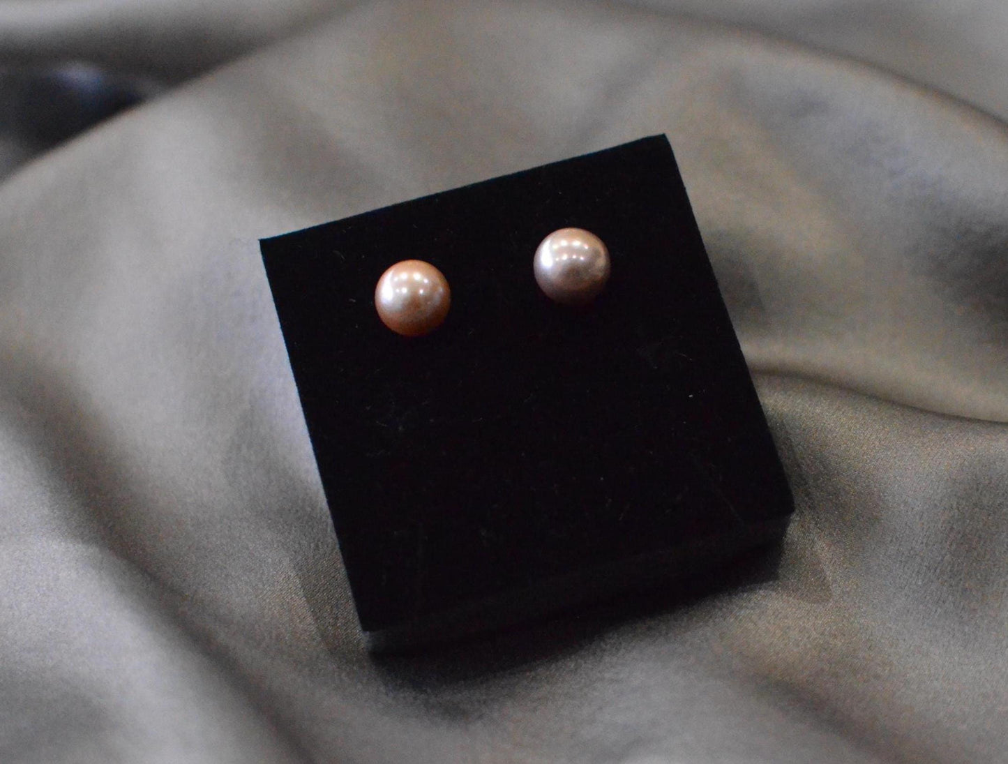 Round Freshwater purple pink  Pearl Stud Earrings